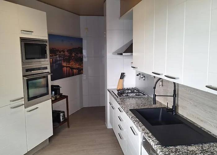 Deluxe With Sea View Apartment Porto