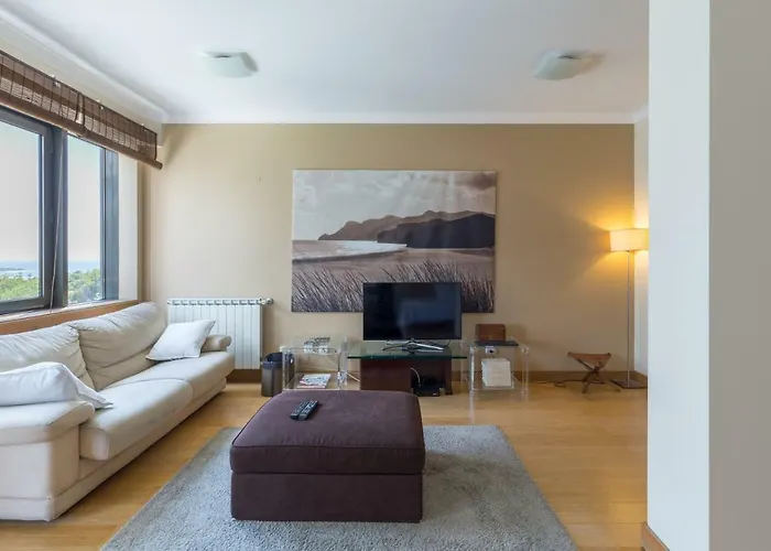 Deluxe With Sea View Apartment Porto