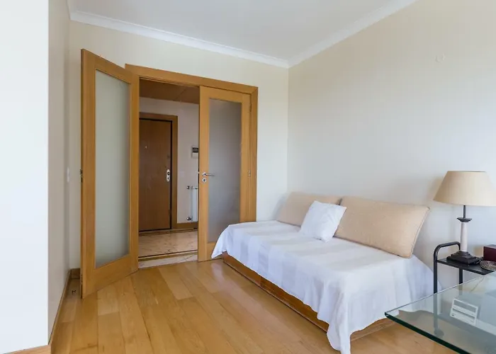 Deluxe With Ocean View דירה *