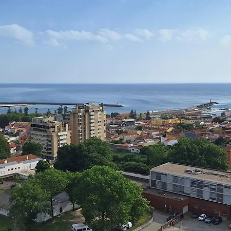 Deluxe With Ocean View Appartamento Oporto